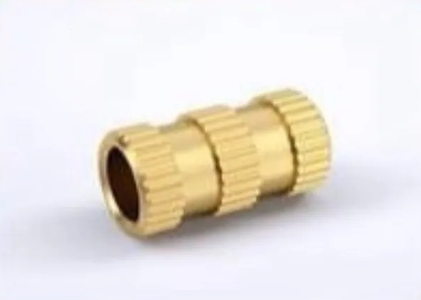 Triple-band straight-knurl insert